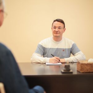 Pedro Molera. Hipnosis y regresiones.